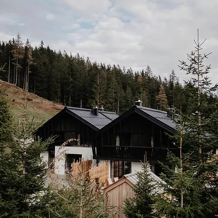 Mountain Hideway Birgkar