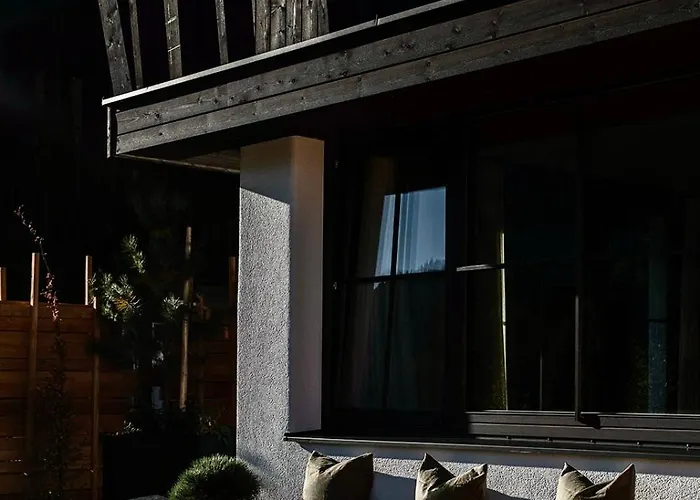 Mountain Hideway Birgkar Apartment