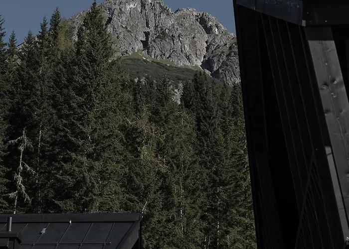 公寓 Mountain Hideway Birgkar *