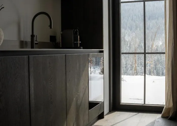 Mountain Hideway Birgkar *